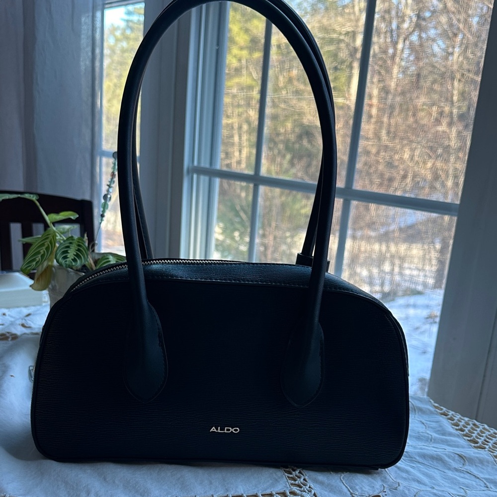 Aldo Classic Black Shoulder Bag